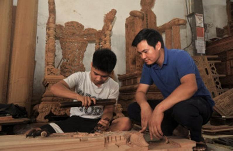 ban tho gia tien _bai tri ban tho nhu the nao_ban tho gia tien dung cach_nguoiphattu15.jpg